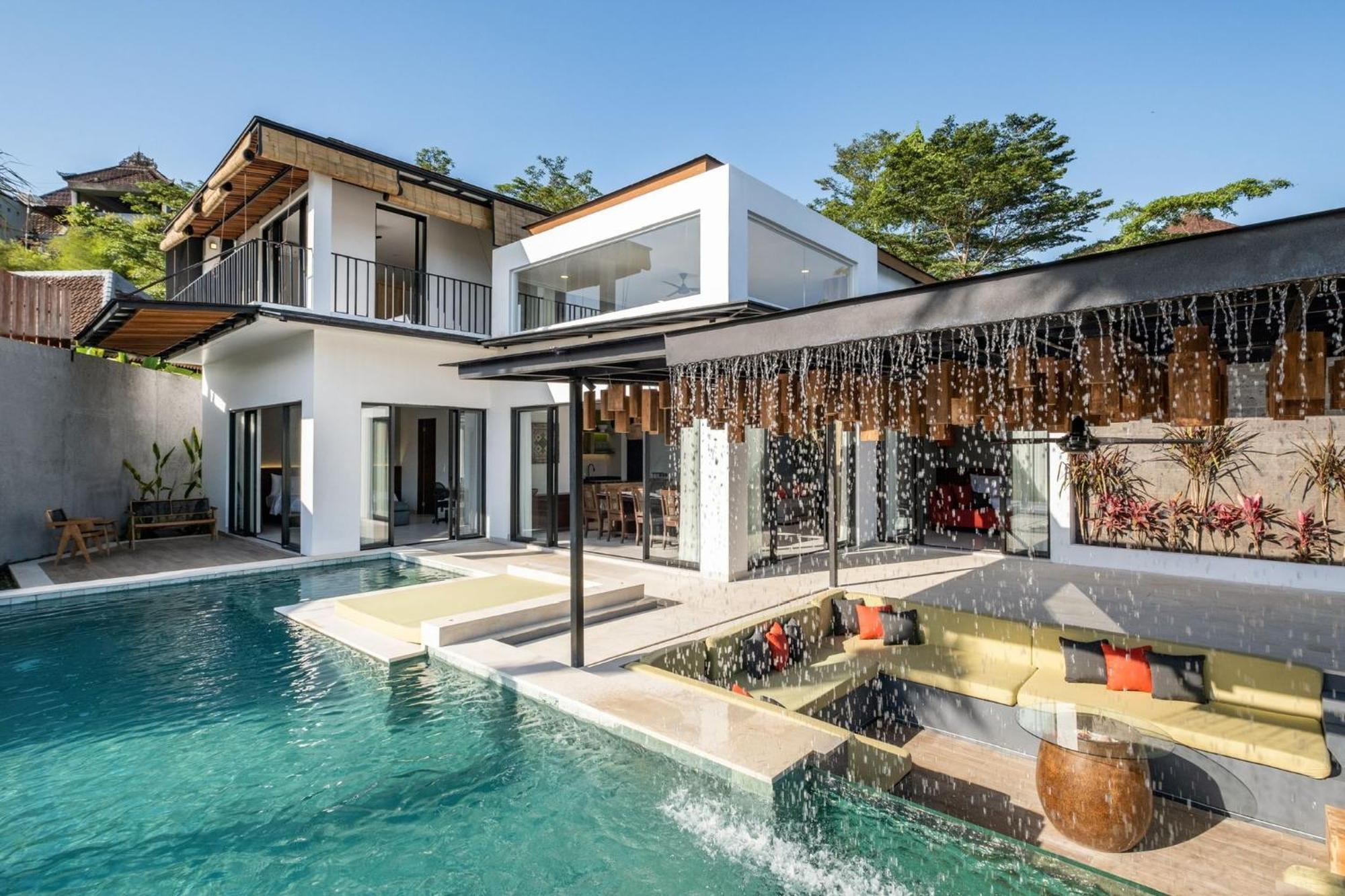 Cakra - 4 Bedroom Luxury With Infinity Pool And Paddy Field View * Ubud