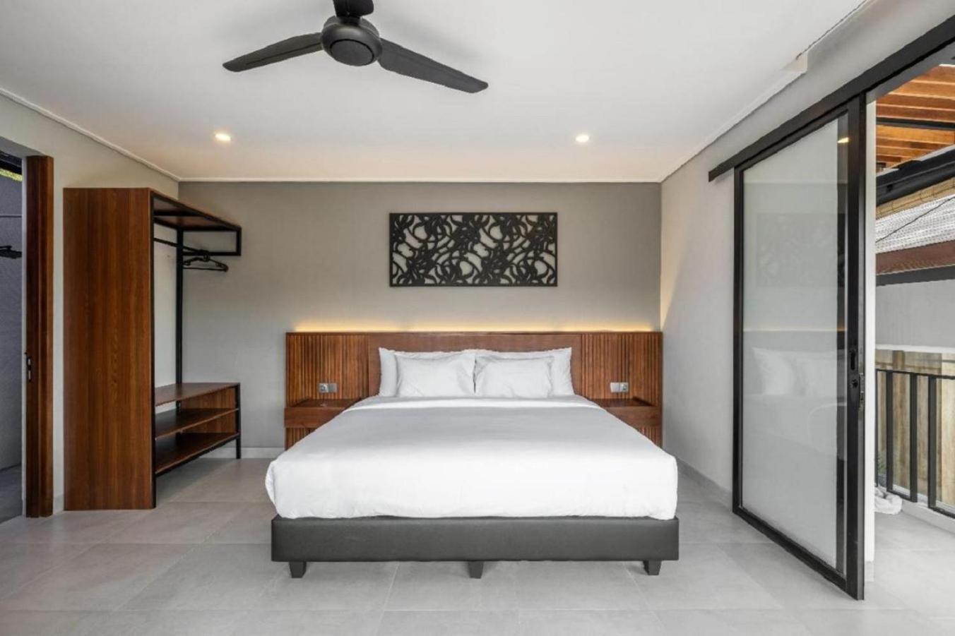 Cakra - 4 Bedroom Luxury With Infinity Pool And Paddy Field View Ubud